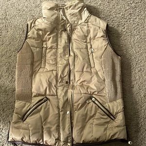 Stylish warm vest in tan